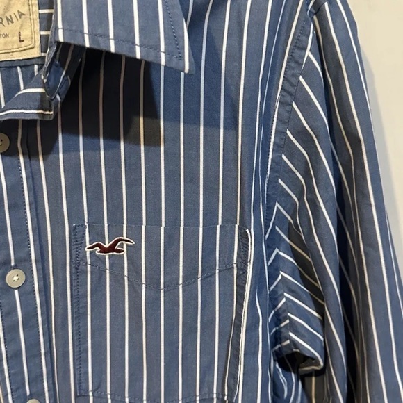 Hollister Striped Button Down Shirt - Picture 2 of 5
